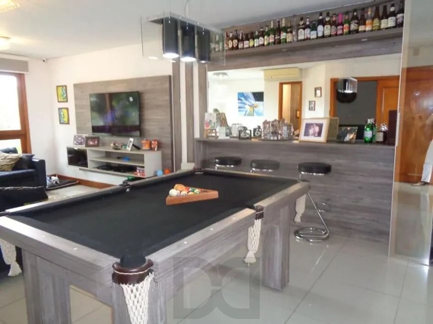 Sobrado com 3 dormitórios, terraço e espaço gourmet no São Sebastião – POA — foto 3