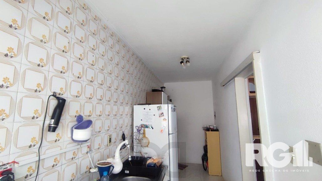 Apartamento 01 dormitório com elevador -Engenheiro Fernando de Abreu - Sarandi — foto 9