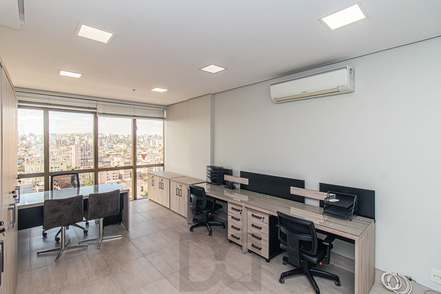 Sala Comercial mobiliada com 33m² - Fiateci Business — foto 10