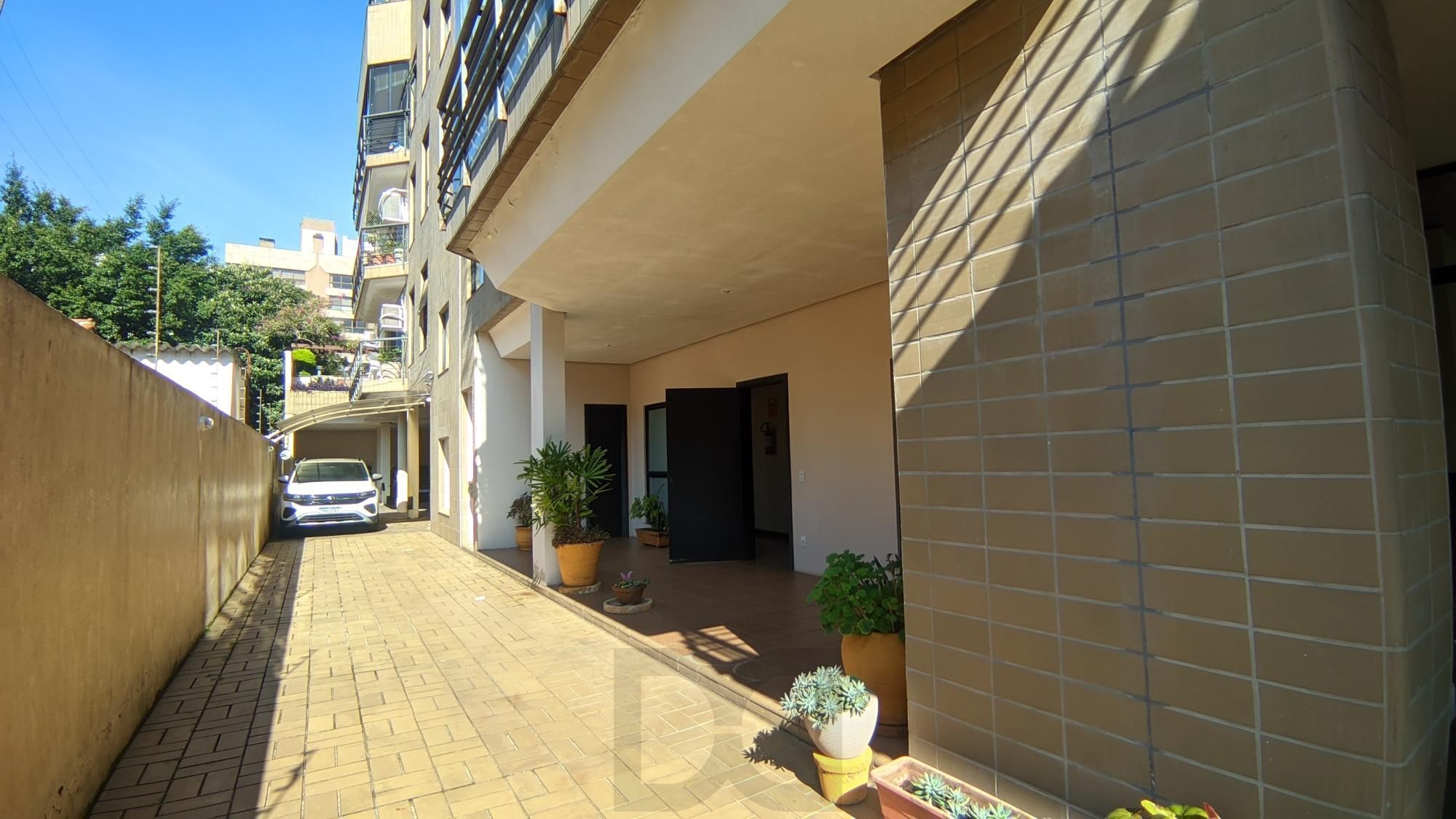 Cobertura com piscina 3 dorm, 2 vagas individuas, no bairro Petrópolis — foto 52
