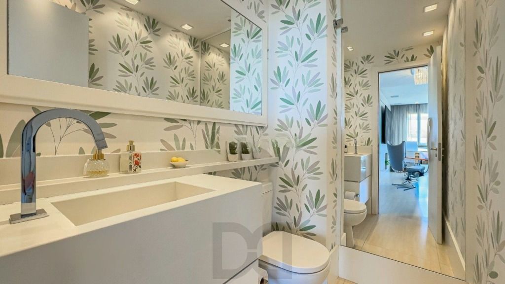 Apartamento com vista para o Guaíba, 3 dormitórios e 2 vagas — foto 12