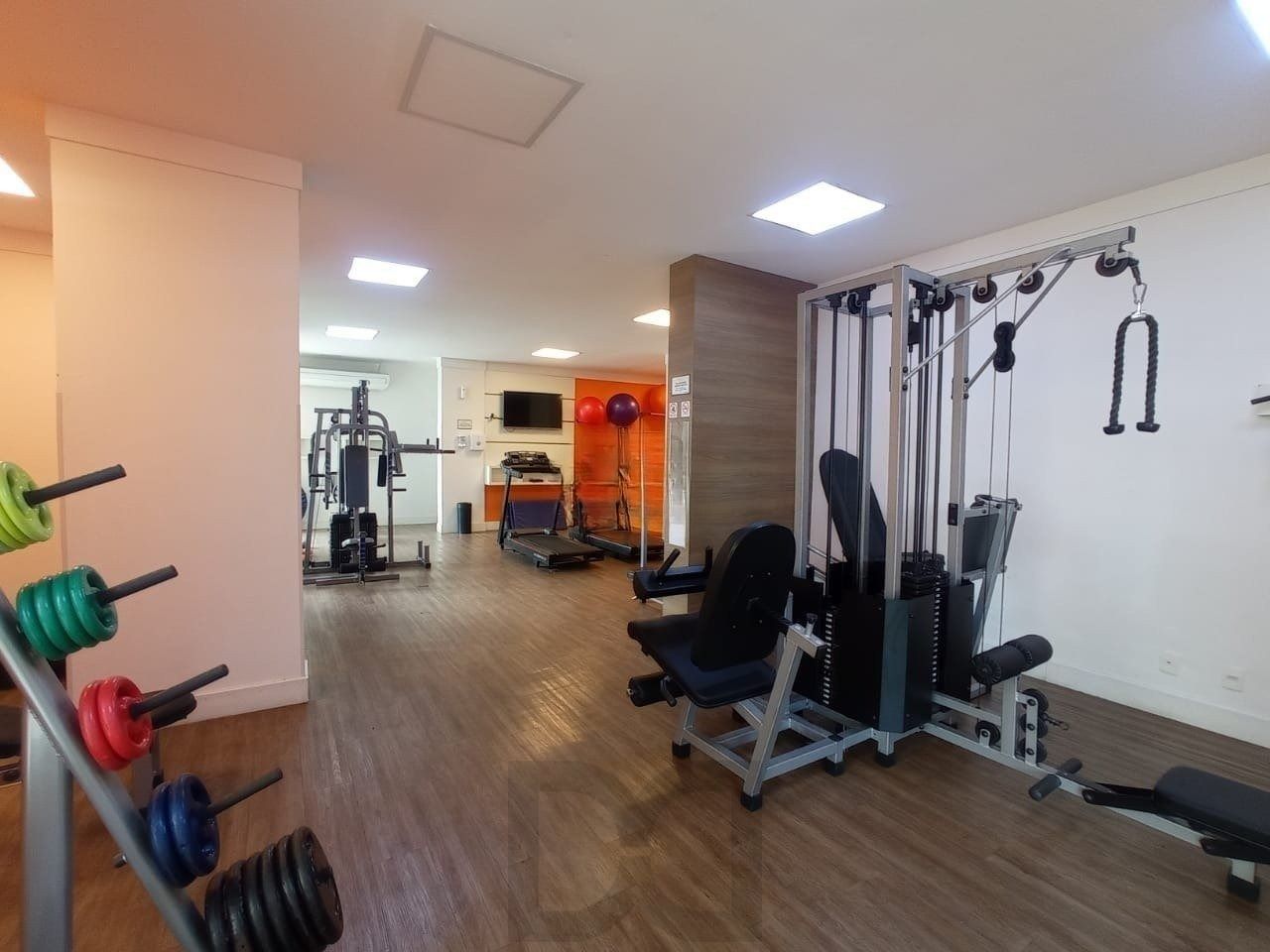 Apartamento com 3 dormitórios, suíte e 2 vagas — foto 19