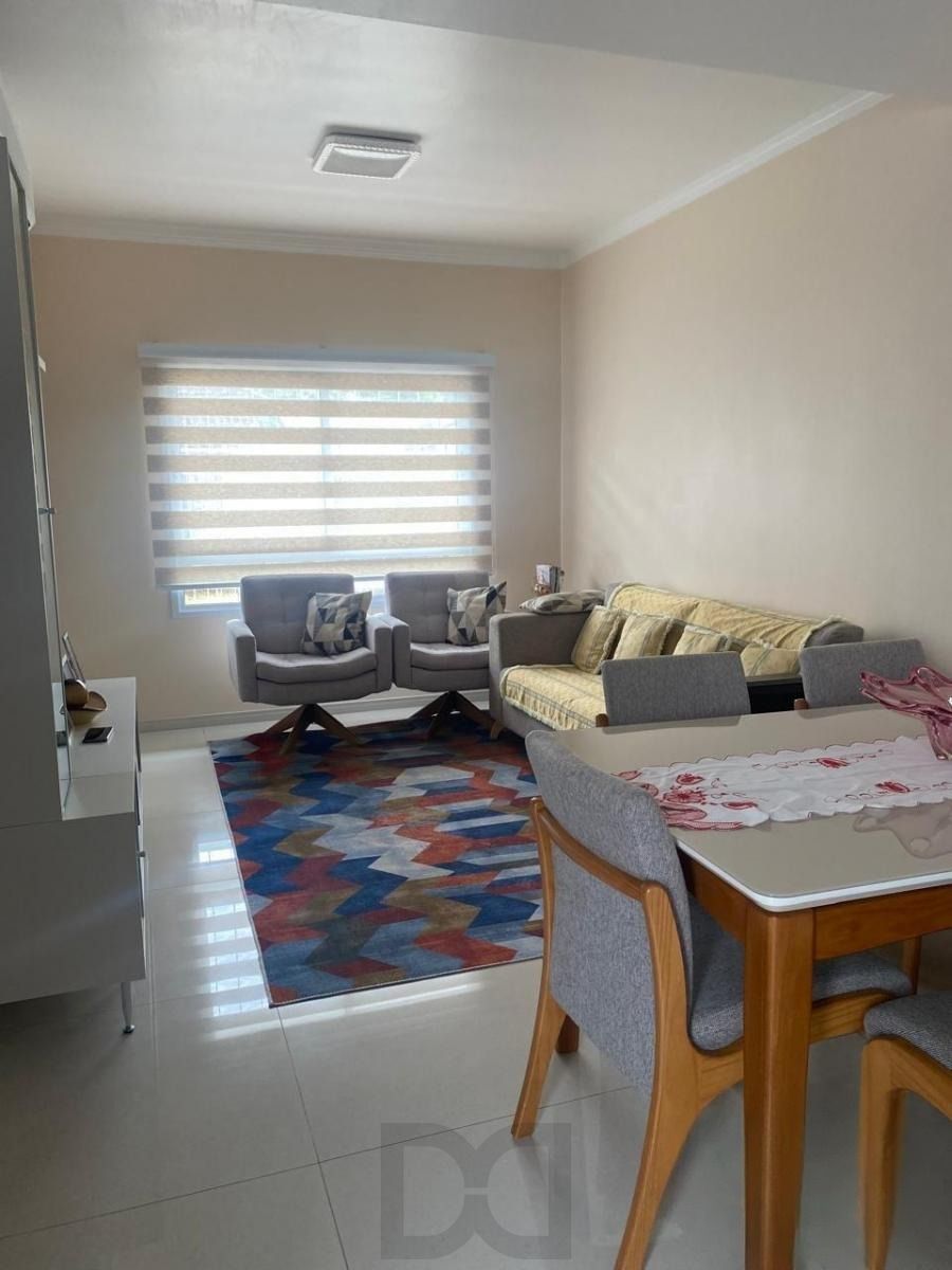 Casa com 3 dormitórios, suíte e churrasqueira. — foto 2
