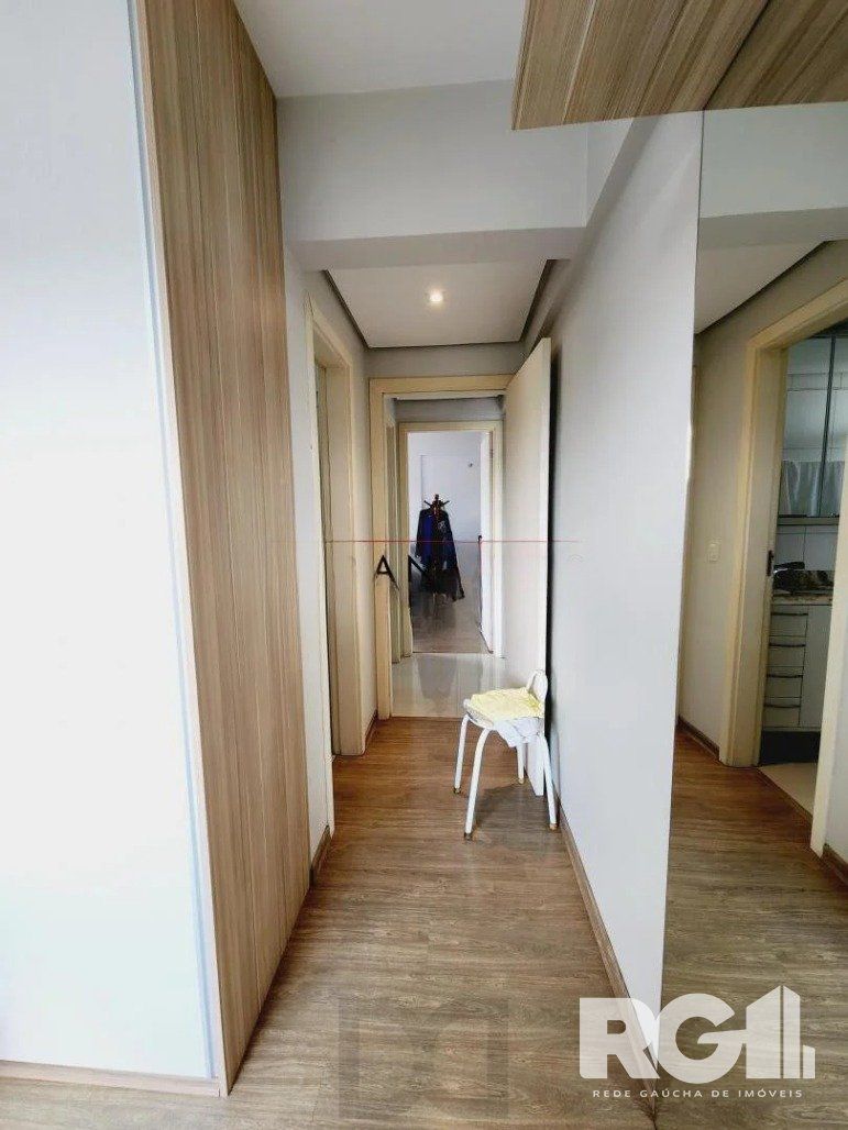 Apartamento todo Mobiliado com 2 dormitórios, Boulevard Assis Brasil. — foto 12