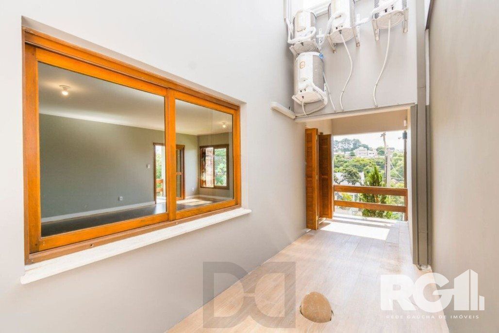 Casa com piscina, 3 dormitórios, 258m² privativos, no Jardim Itu. — foto 12