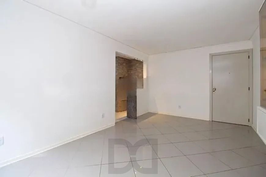 Apartamento com 2 dormitórios, suíte, churrasqueira e vaga de garagem. — foto 8