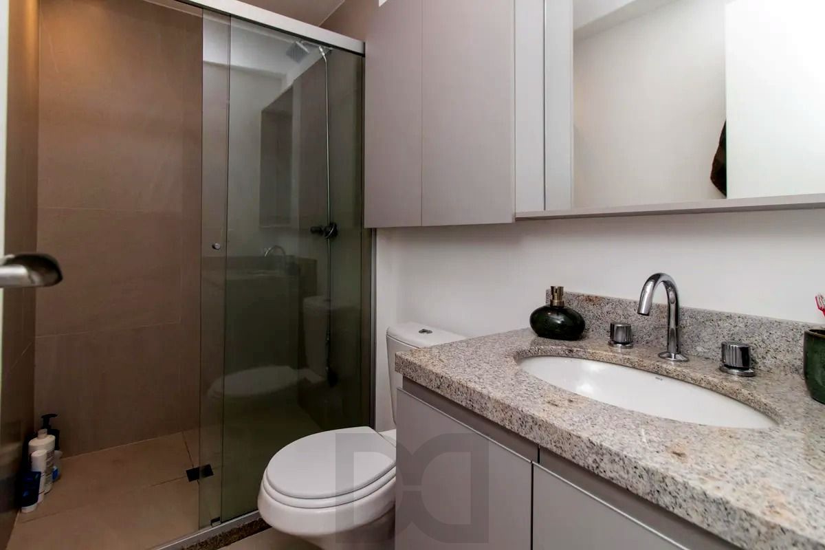 Apartamento, 2 Quartos Semimobiliado, churrasqueira, 1 vaga - Menino Deus — foto 11