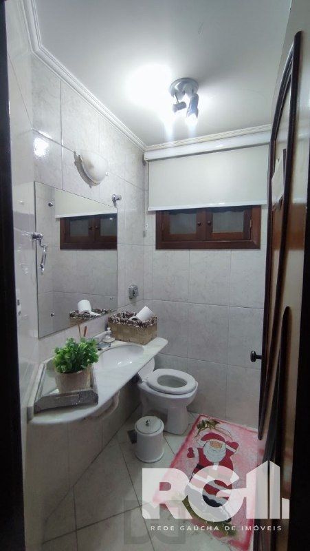 Apartamento 3 dormitórios, 131m² privativos 2 vagas, elevador -Jardim Planalto — foto 17