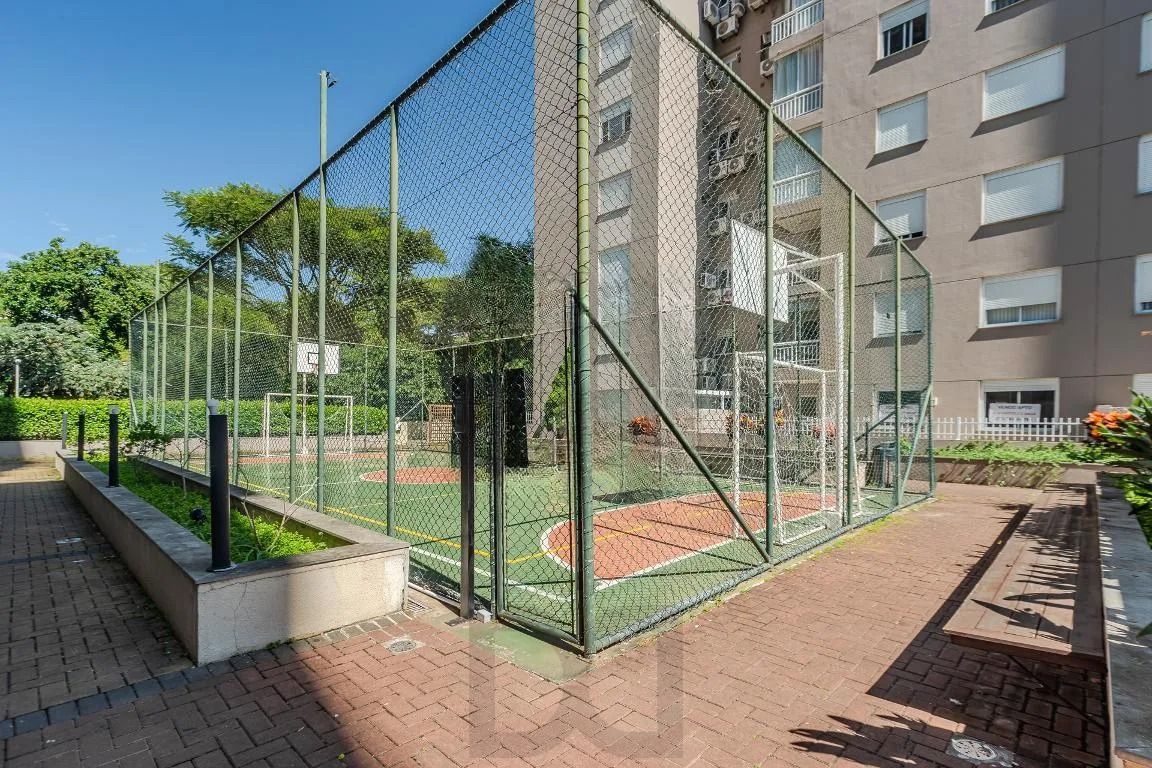 Apartamento com 3 dormitórios, suíte, sacada com churrasqueira e 1 vaga. — foto 25