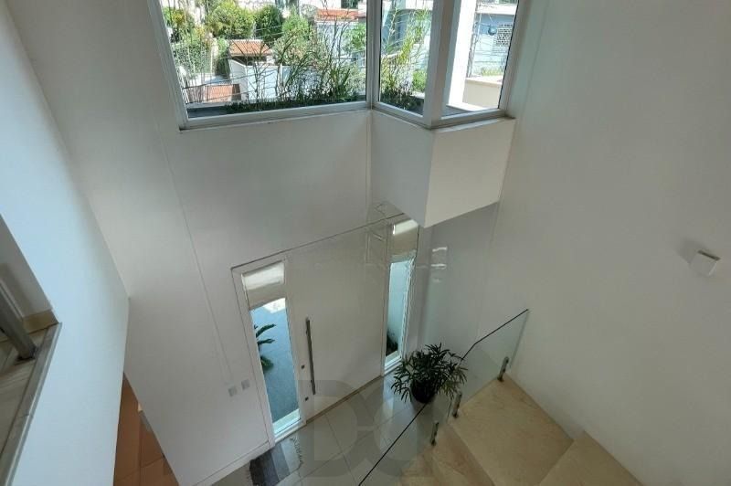 Casa/ sobrado com mobilia de qualidade, 3 suítes, piscina e 4 vagas de garagem — foto 16