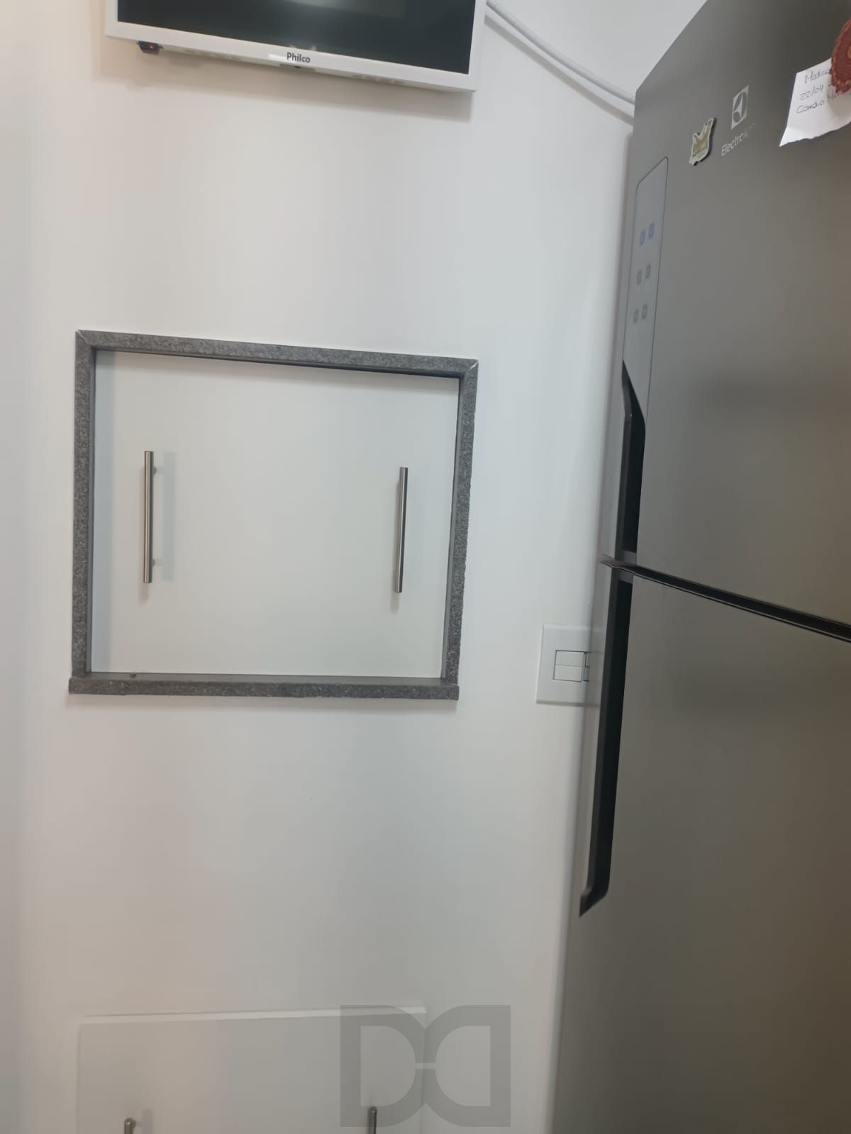 Apartamento de 3 dormitórios com living estendido, semi mobiliado, suíte e churrasqueira. — foto 9