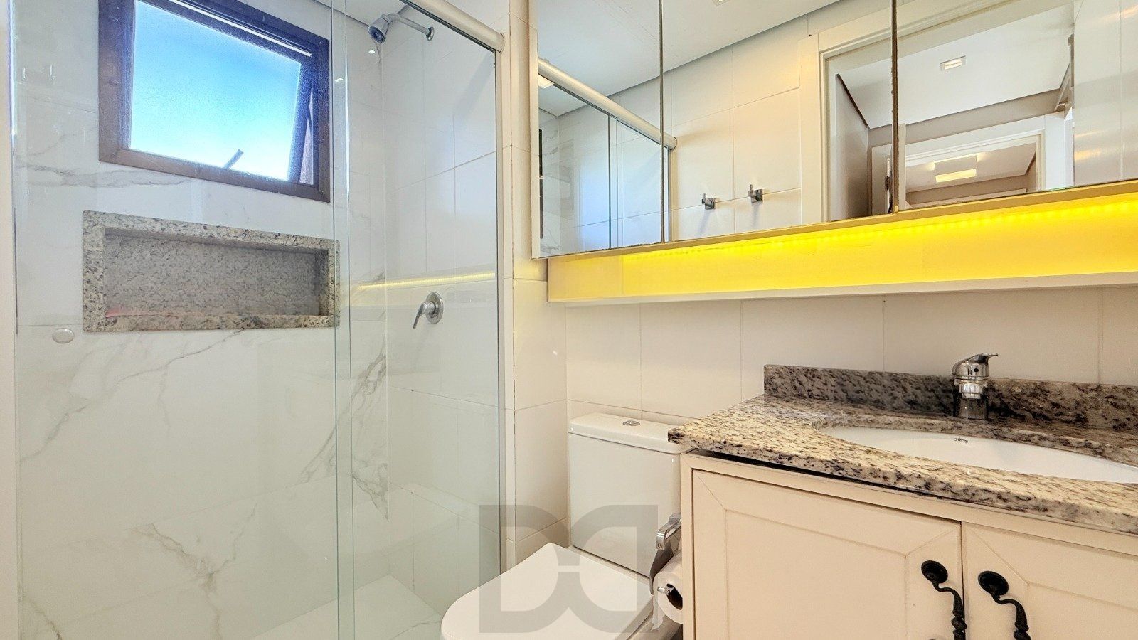 Apartamento semimobiliado com churrasqueira no Higienópolis — foto 14