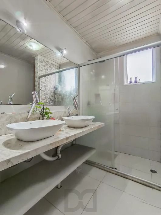 Apartamento/casa com 3 Dormitórios suíte e sacada, Av, Berlin, Bairro São João — foto 23