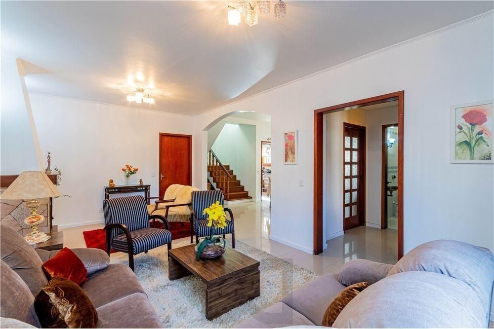 Ampla casa com 3 Dormitórios 293m² e Pátio amplo Próximo a Adda Mascarenhas — foto 8
