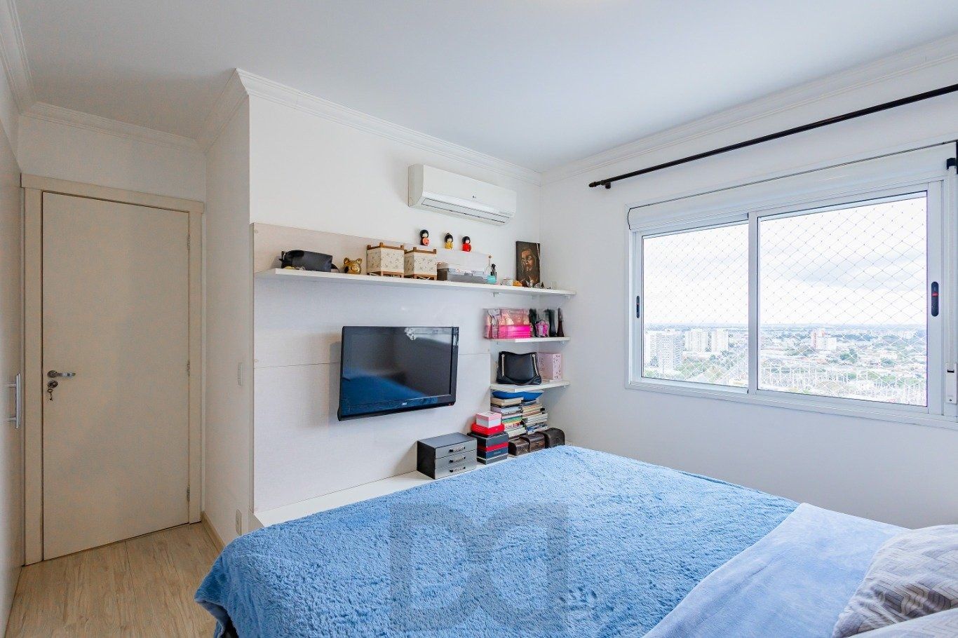 Apartamento 2 dormitórios, suíte e vaga – 65m² em Vila Ipiranga, Porto Alegre — foto 13
