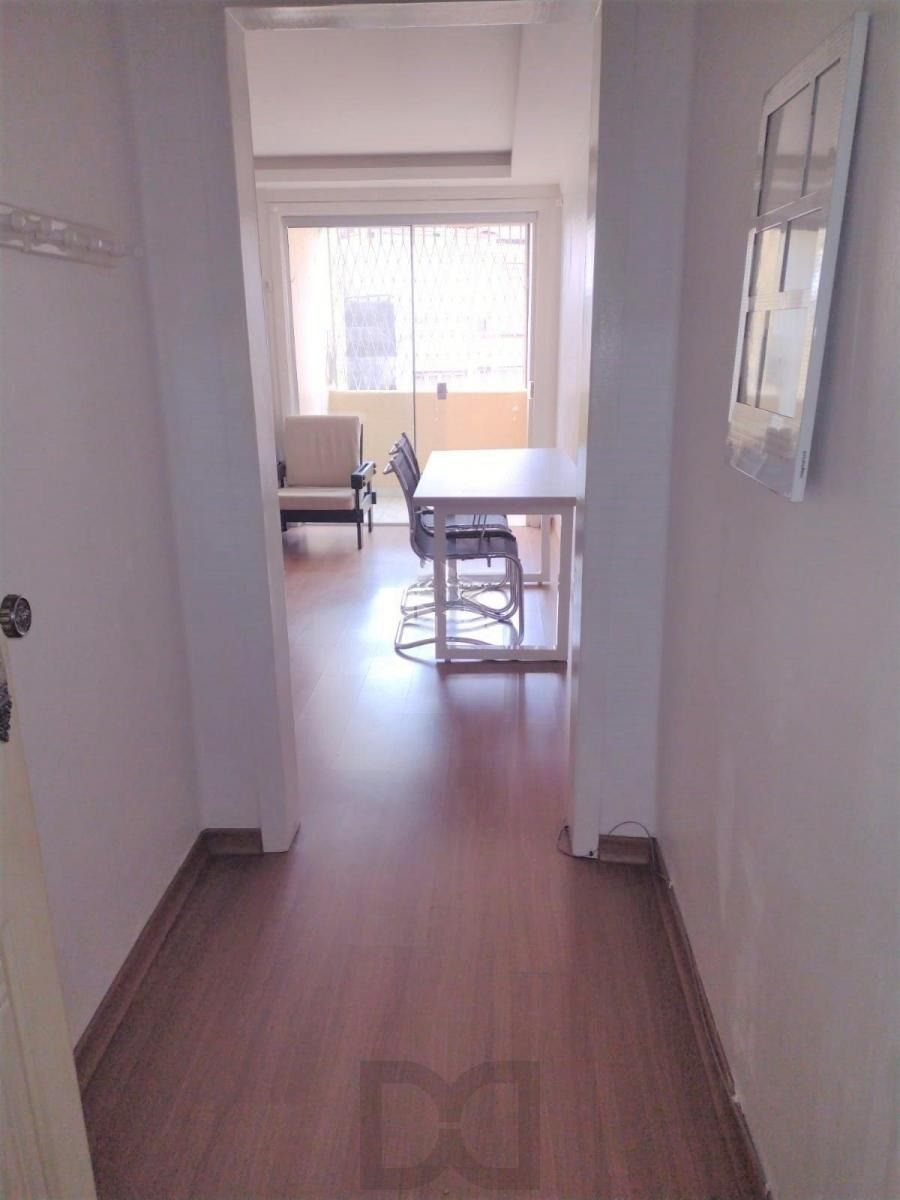 Apartamento de 1 dormitório semi mobiliado com sacada no Praia de Belas... — foto 3