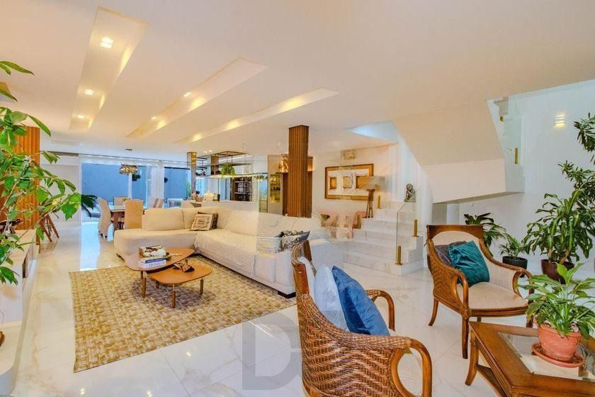 Casa com 3 dormitórios, suíte master, espaço gourmet e 4 vagas. — foto 2