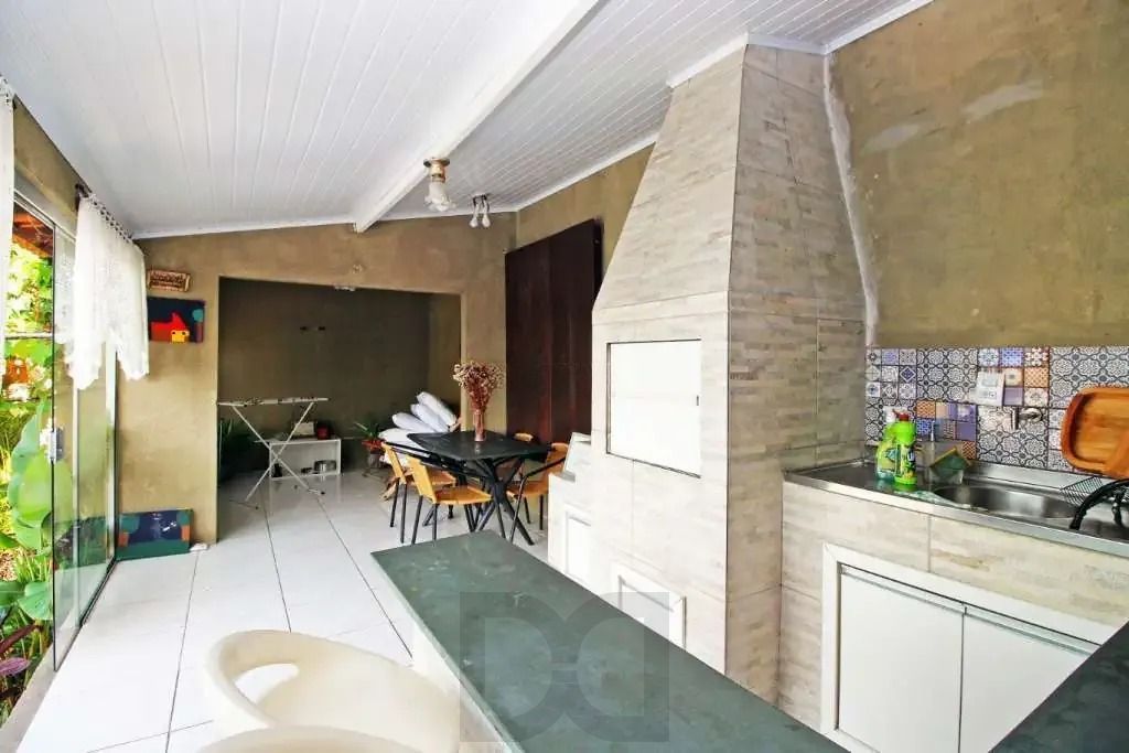 Sobrado com suíte, piscina e espaço gourmet no Jardim Sabará — foto 4