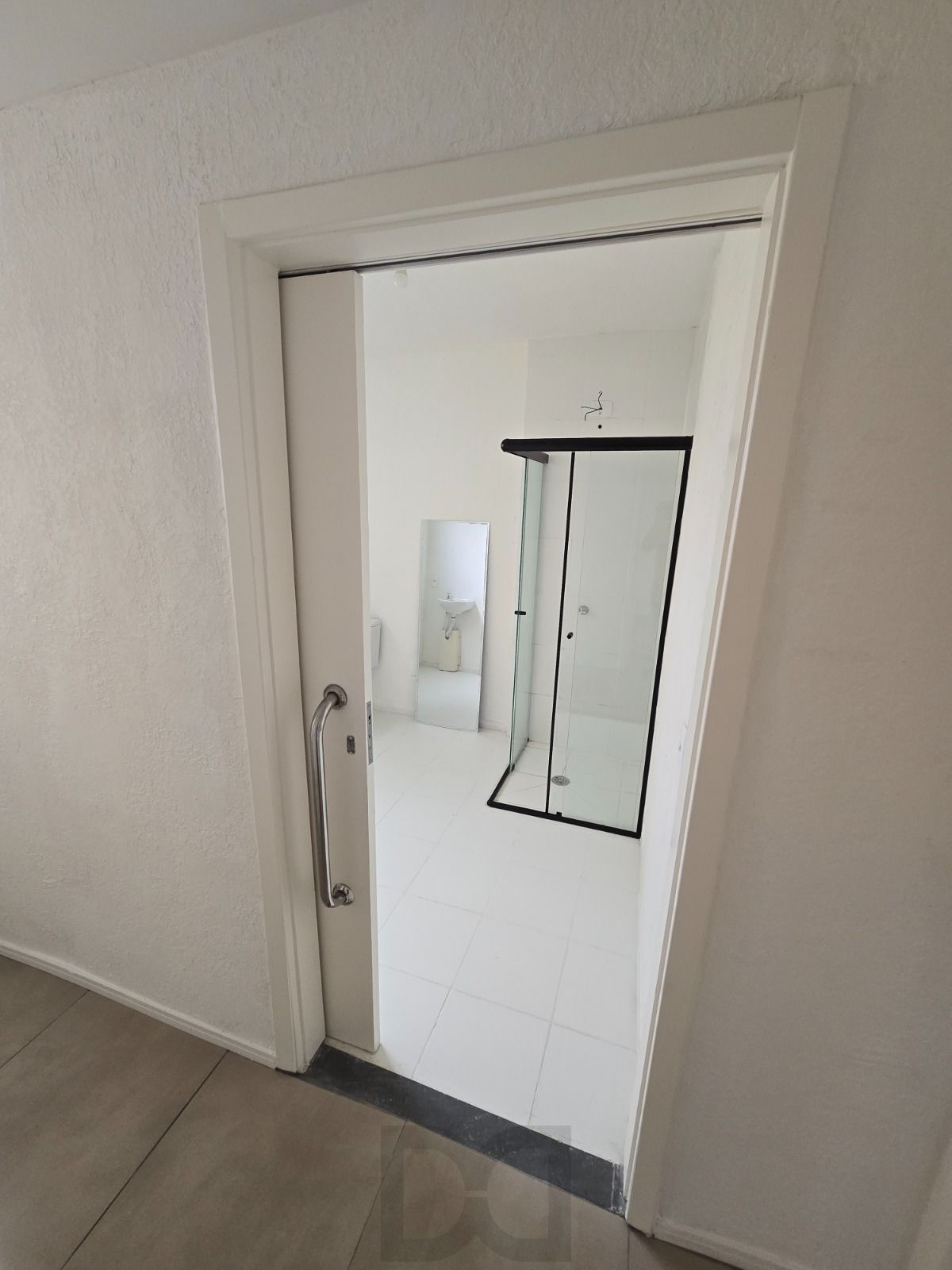 Apartamento térreo adpatado para PCD 1 dorav. Protasio Alves — foto 9