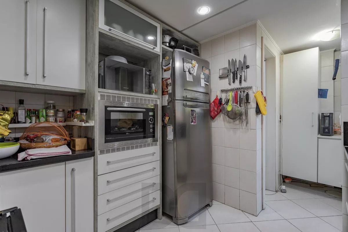 Casa em condomínio com 3 dormitórios, suíte e 2 vagas — foto 7