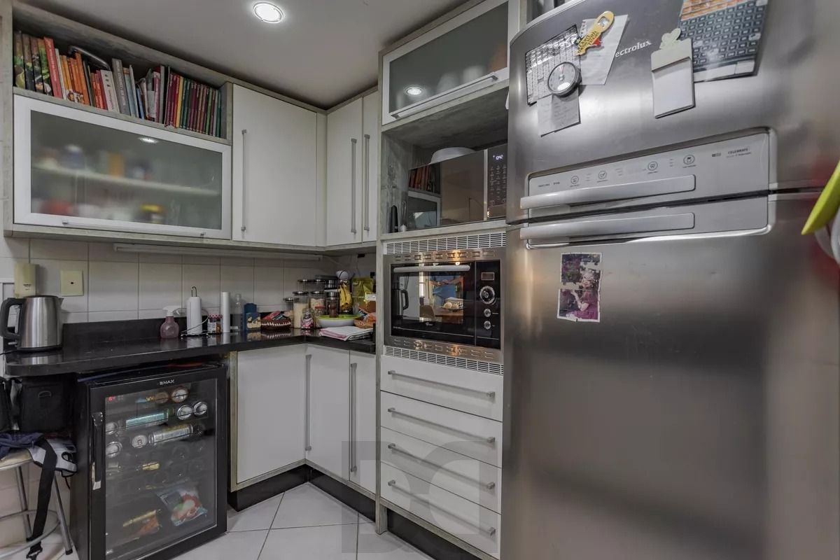 Casa em condomínio com 3 dormitórios, suíte e 2 vagas — foto 6