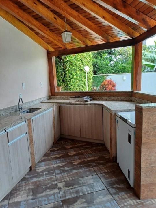 Casa reformada com 3 suítes patio e piscina no bairro Cristo Redentor — foto 23