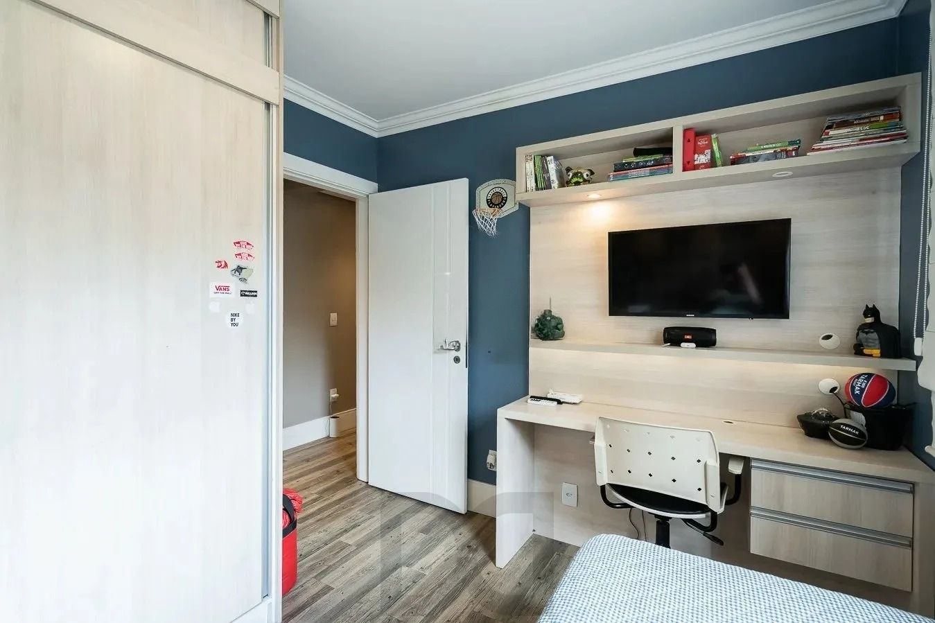 Apartamento Garden 3 dorm, semimobliado com Pátio no Bairro Santana — foto 23