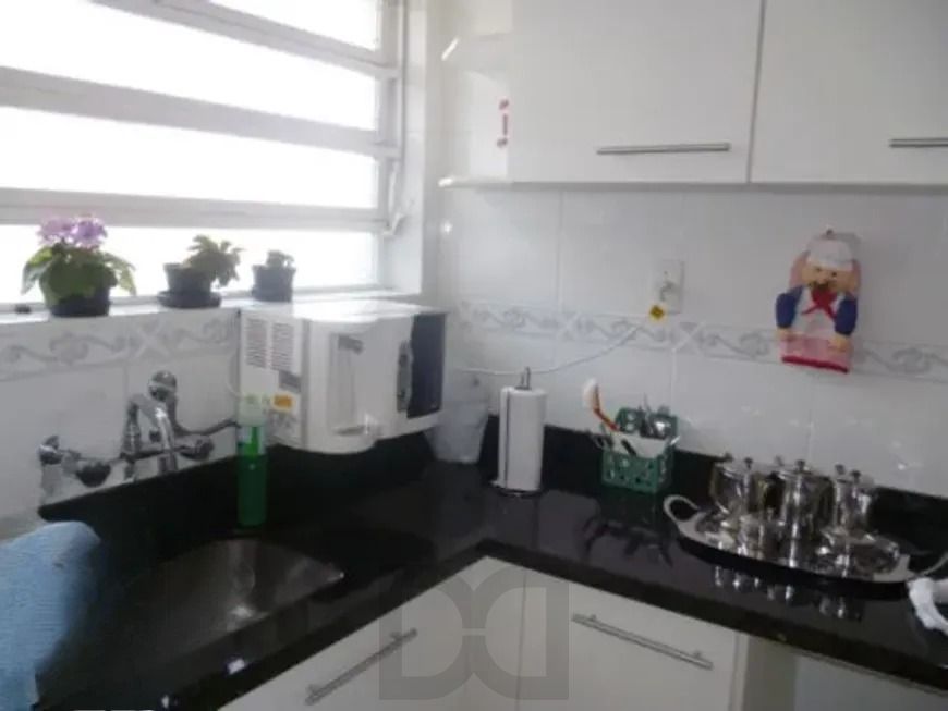 Casa térrea com 3 dormitórios, suíte e 3 vagas. — foto 18
