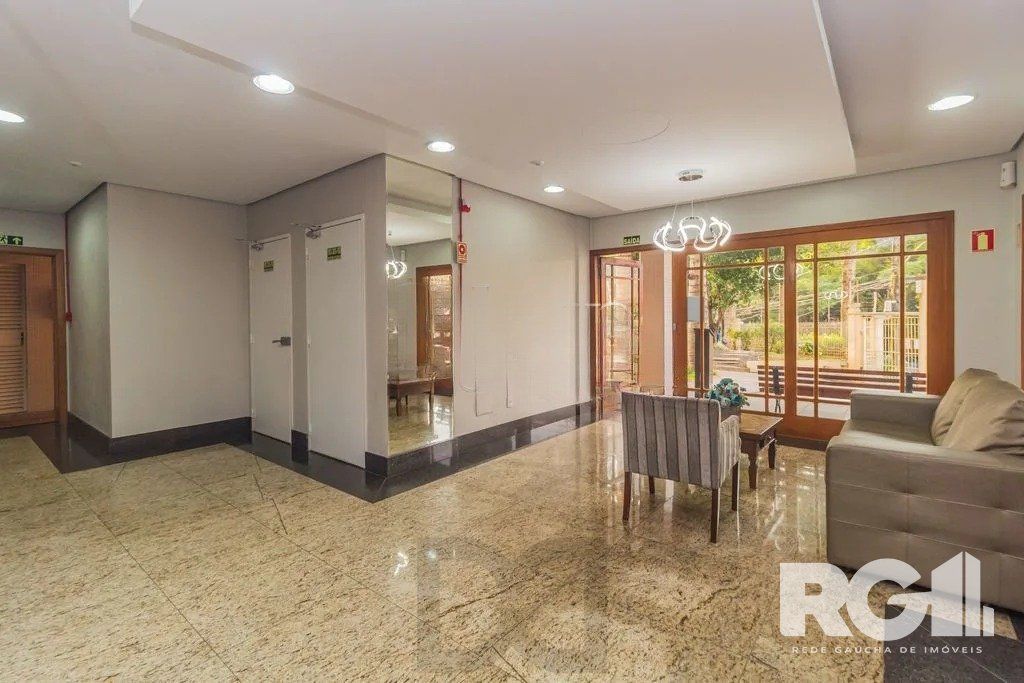 Apartamento com 94m², 3 quartos, 1 suíte, 2 vagas, no bairro Cristo Redentor em Porto Alegre.. — foto 22