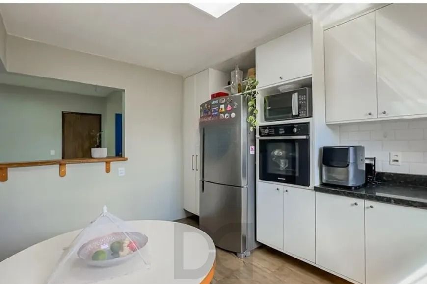 Casa térrea com 4 dormitórios, suíte e 2 vagas. — foto 15