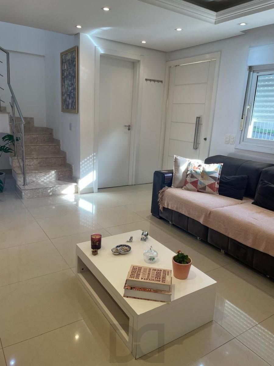 Casa com 3 dormitórios, suíte, lavabo, espaço gourmet com churrasqueira. — foto 6