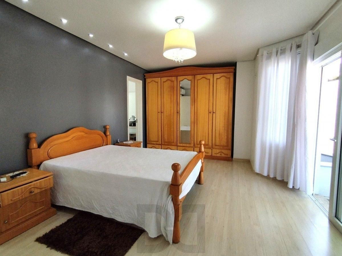 Casa/ sobrado com mobilia de qualidade, 3 suítes, piscina e 4 vagas de garagem — foto 31