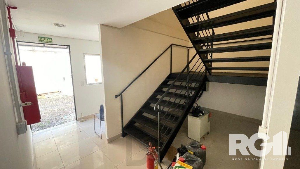 Prédio Comercial Imponente com 1.200m² na Zona Norte de Porto Alegre — foto 13