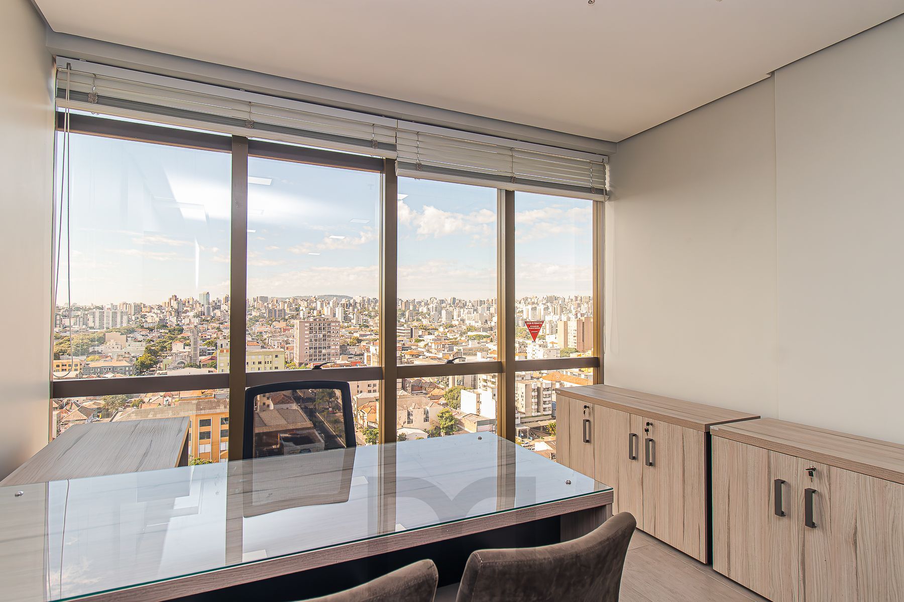 Sala Comercial mobiliada com 33m² - Fiateci Business — foto 17