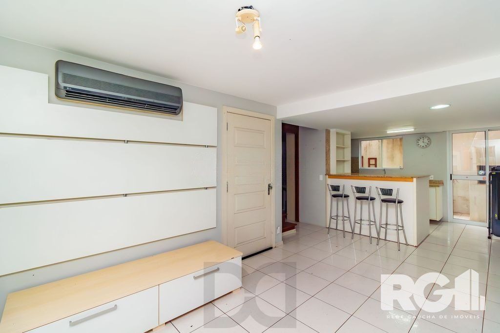 Casa em condomínio com 3 dormitórios, suíte, espaço gourmet. — foto 1