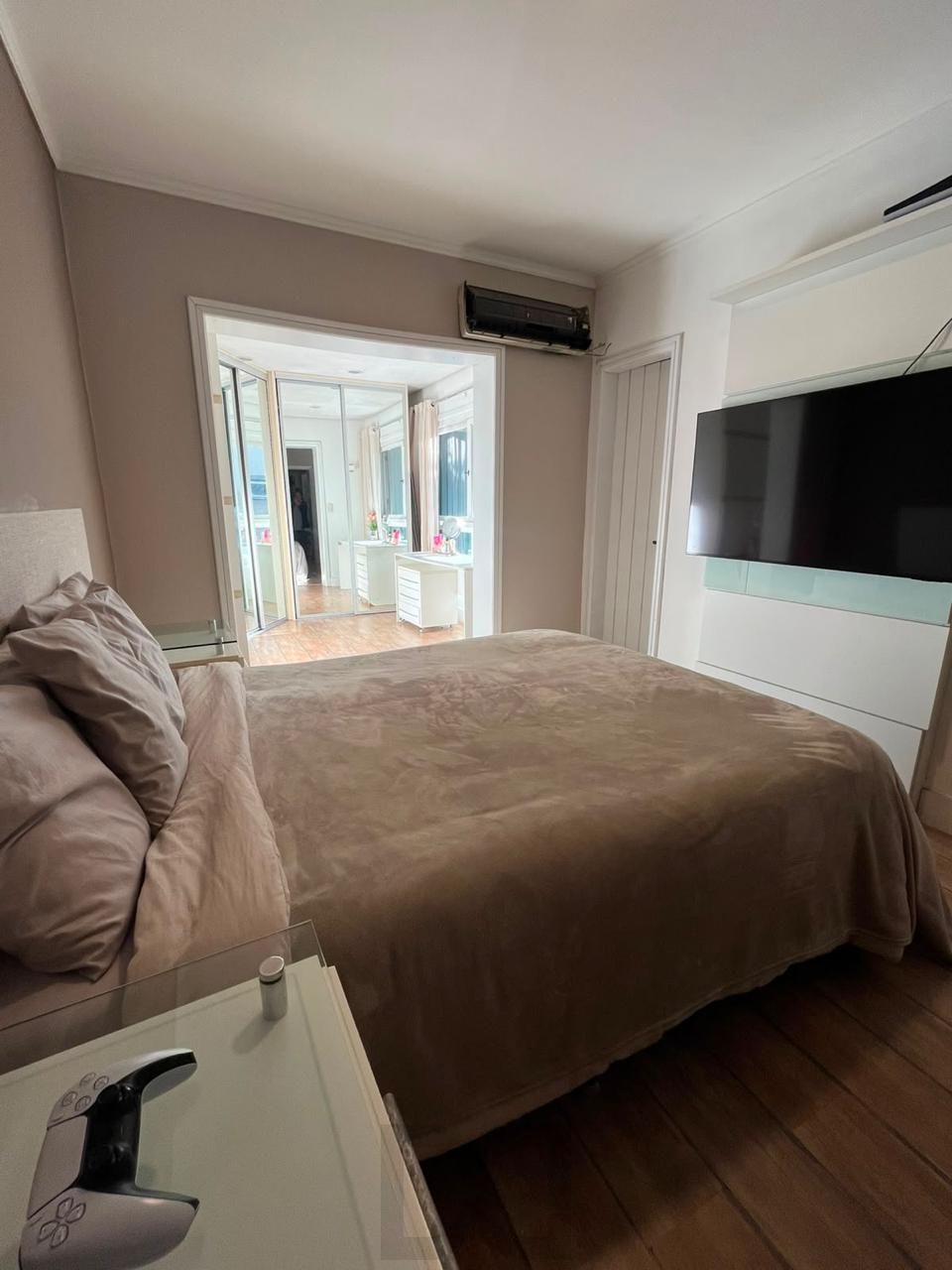 Casa em Condomínio com 247m² - 3 Suítes - Bairro Ipanema — foto 10
