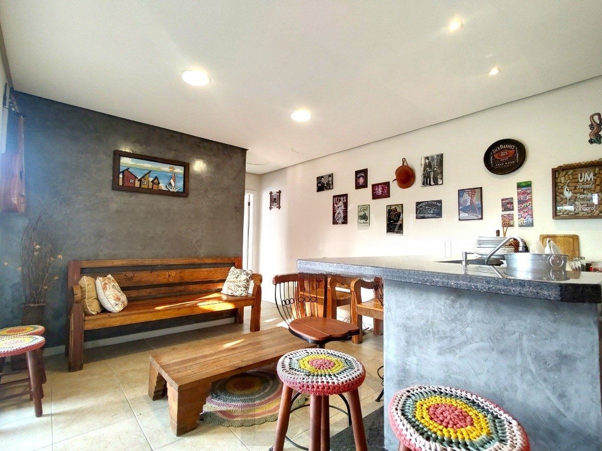 Casa com 4 dormitórios, espaço gourmet e terraço na Zona Norte de Porto Alegre — foto 19