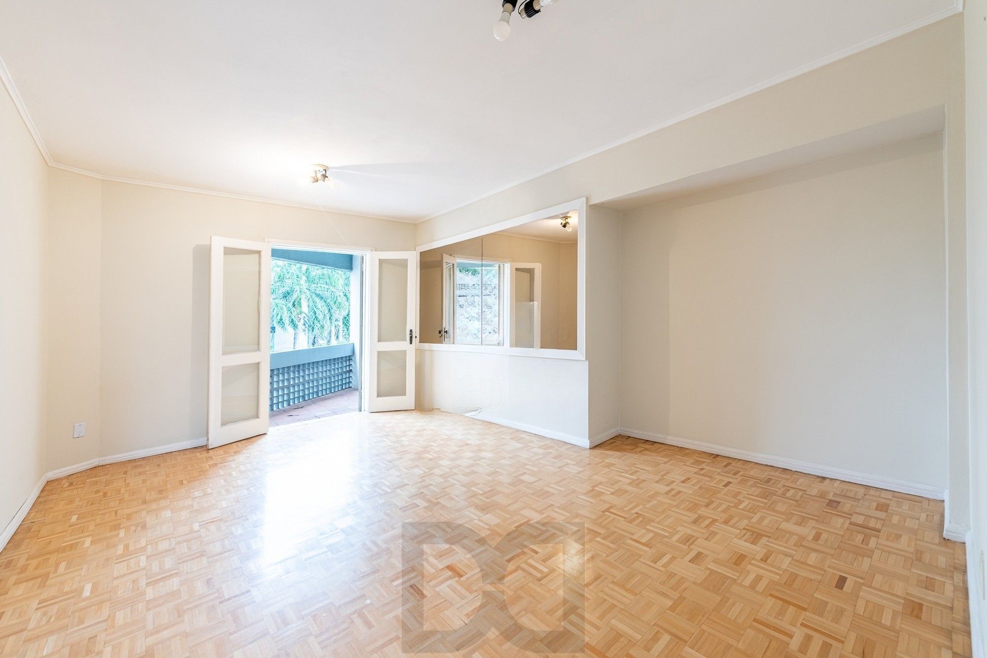 Apartamento 3 dormitórios com suíte à venda no Três Figueiras — foto 2