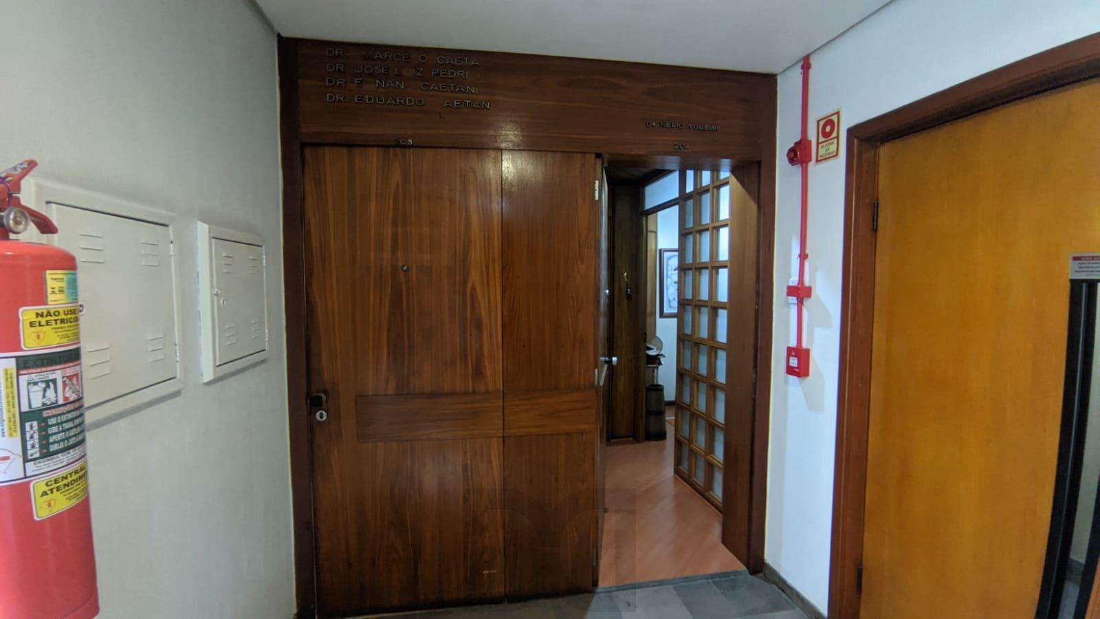 Conjunto comercial com 2 salas, prontas para atendimento, Moinhos de Vento — foto 17
