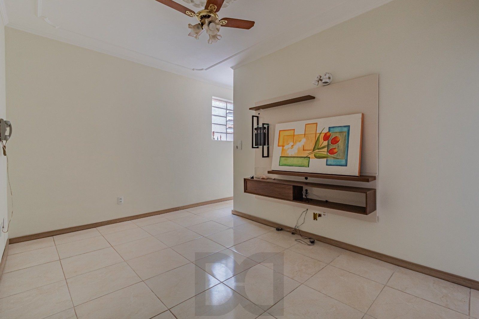Térreo com pátio Semimobiliado, 2 Dormitórios, Próximo ao Praia de Belas — foto 2