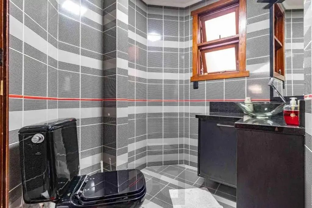 Casa com 4 dormitórios, suíte, piscina e 4 vagas. — foto 10