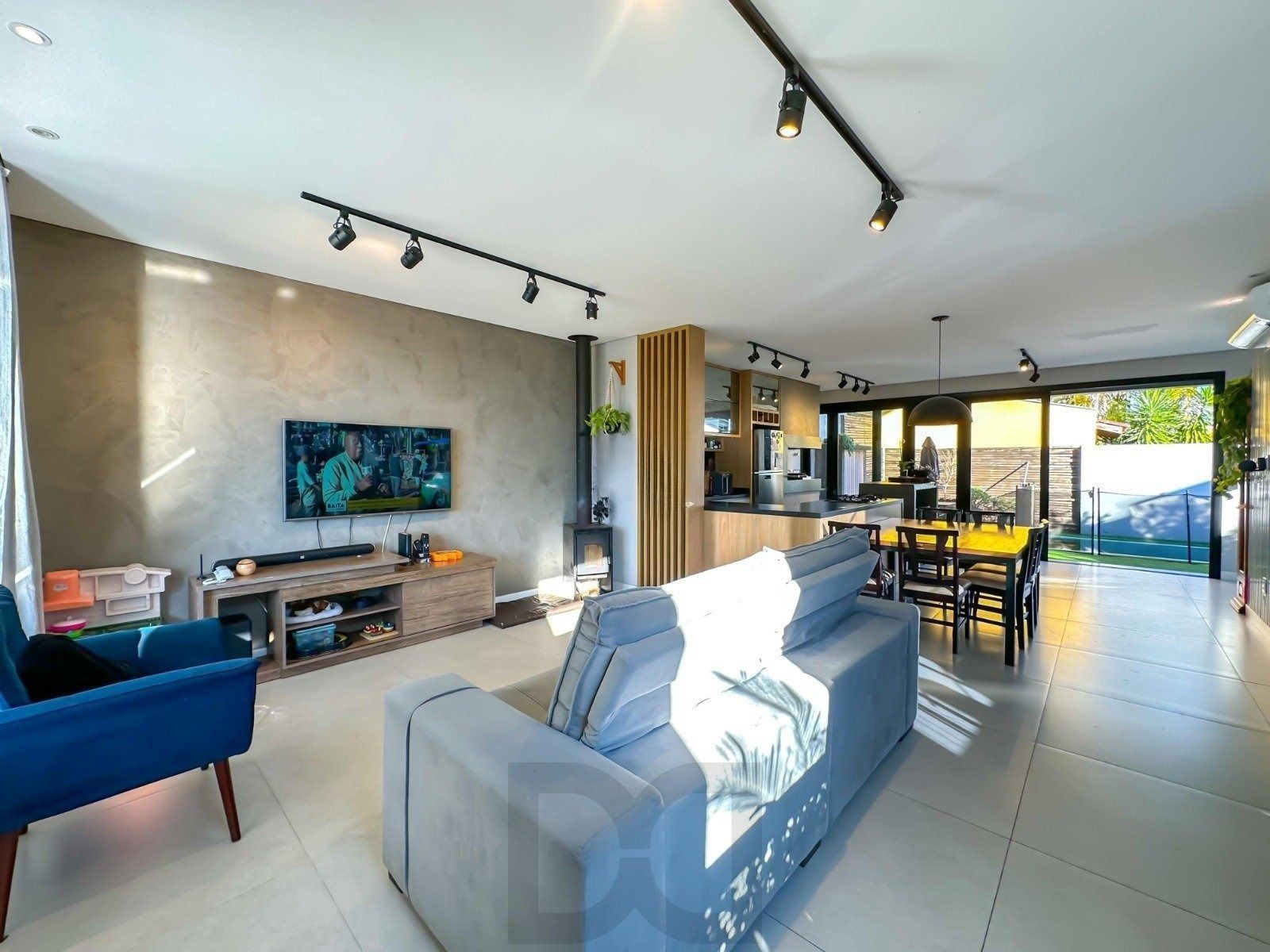 Casa em condomínio com piscina e suíte no Jardim Itu — foto 13