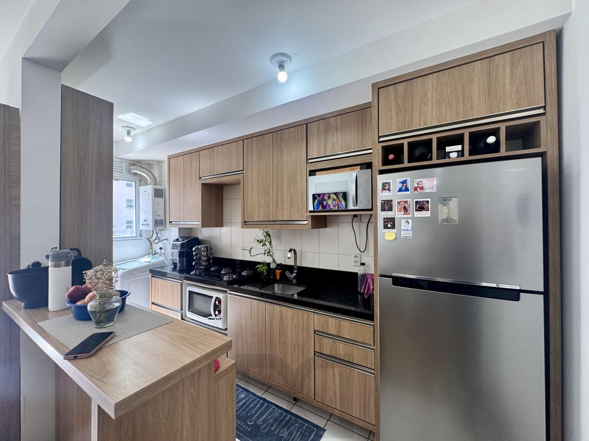 Apartamento 3 Dormitórios com Suíte, Sacada e Vaga Coberta — foto 7