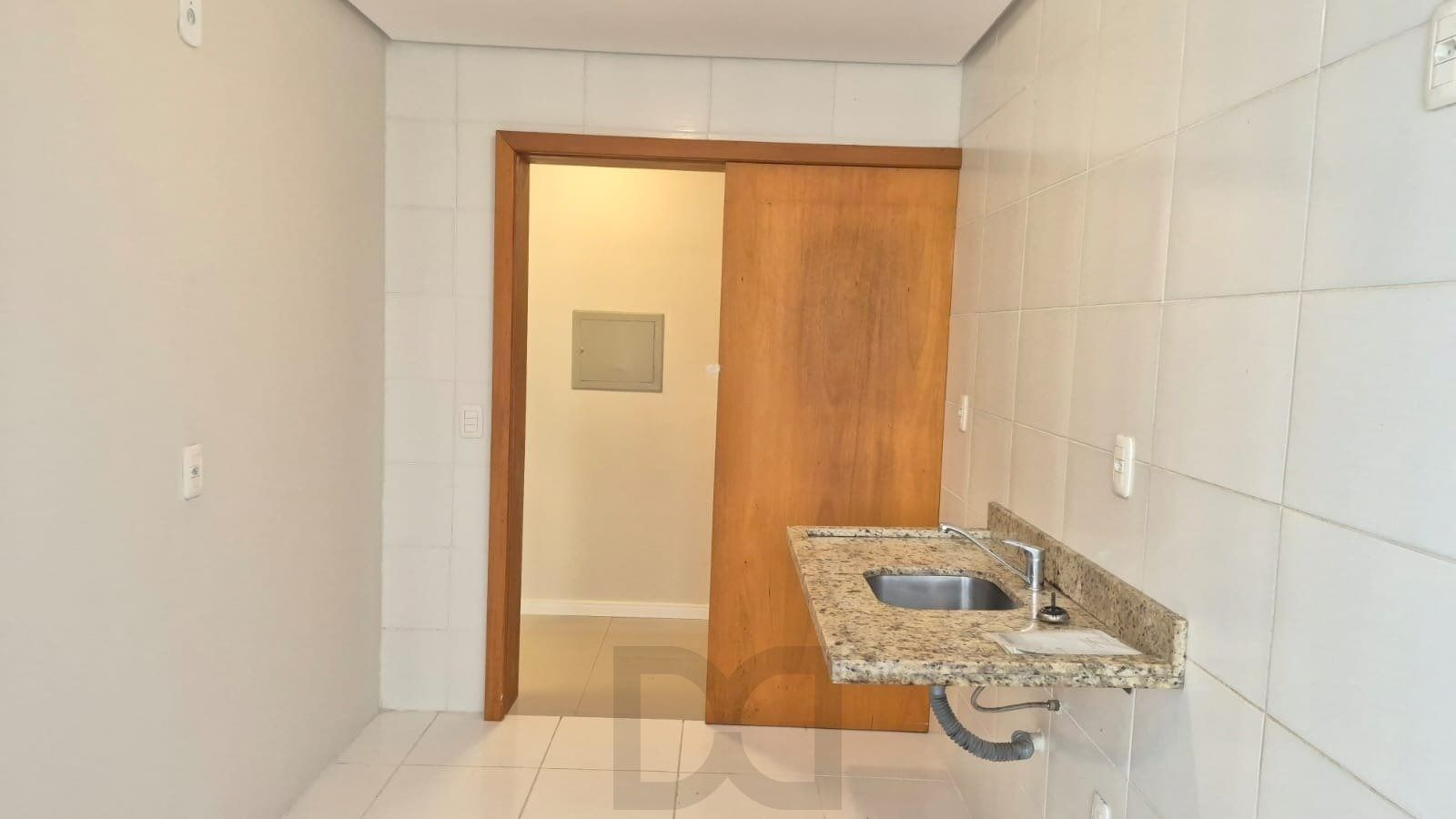 Apartamento de 2 dormitórios com suíte e churrasqueira — foto 16