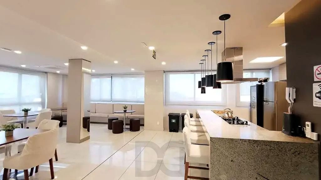 Apartamento, 2 Quartos Semimobiliado, churrasqueira, 1 vaga - Menino Deus — foto 23