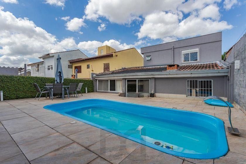 Casa térrea com 3 dormitórios, espaço gourmet e 3 vagas. — foto 4