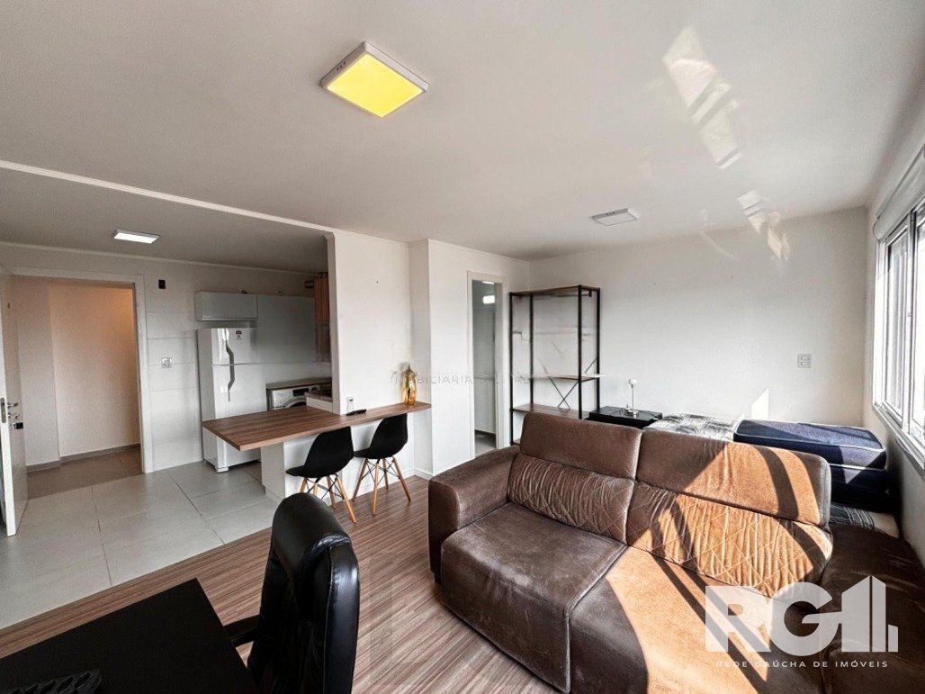 Apartamento pra investidor, 1 dormitório 51m², privativos 01 vaga locado. TOTALMENTE MOBILIADO R. Plácido de Castro - Azenha - Porto Alegre — foto 3