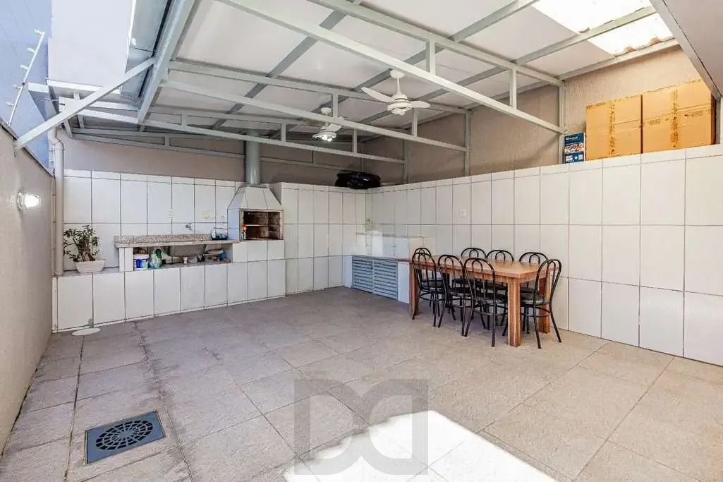 Sobrado com 3 Dormitórios, Suíte e Terraço Panorâmico - Jardim Planalto — foto 26