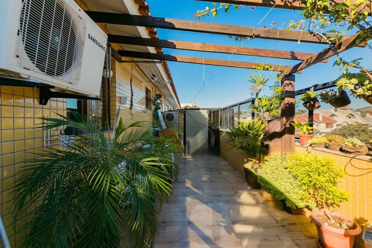 Cobertura com 3 dormitórios, terraço e 4 vagas — foto 3