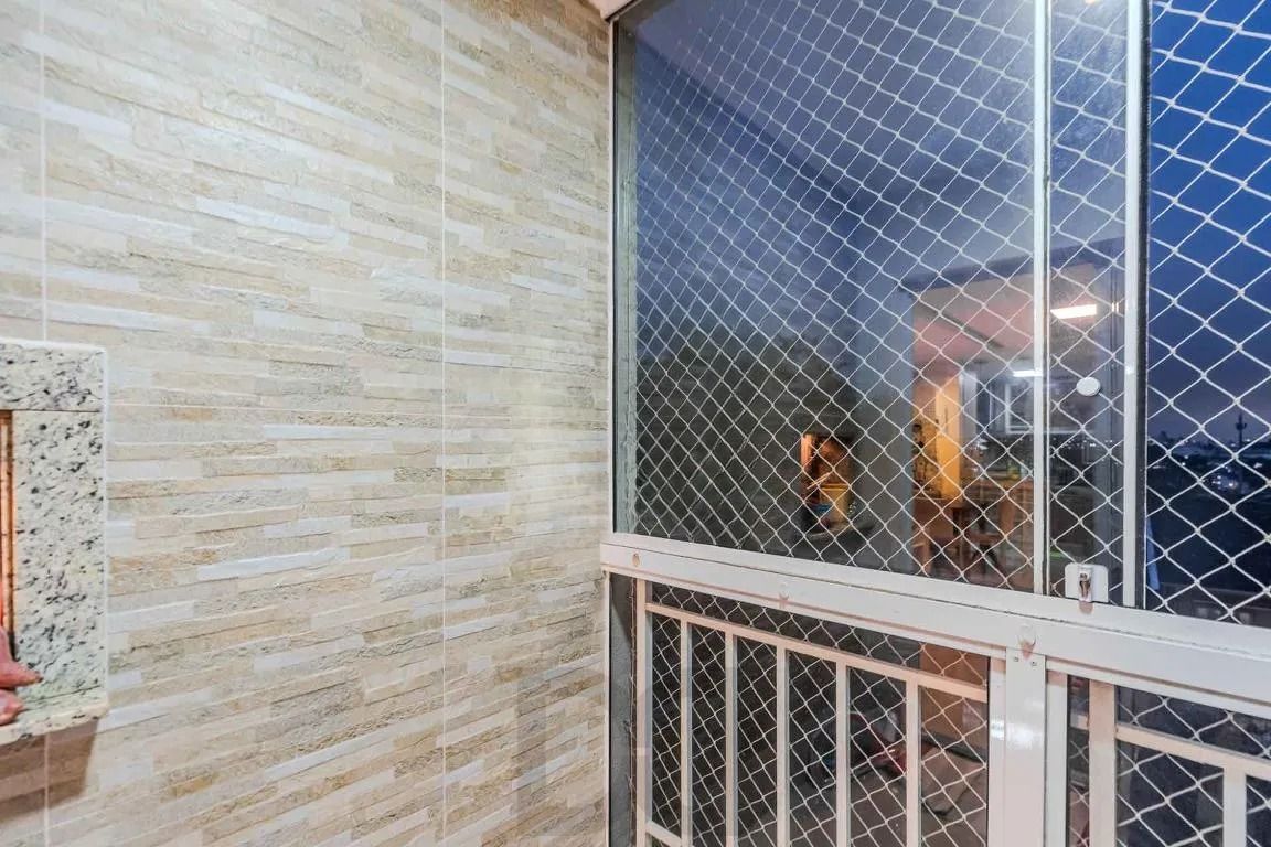 Apartamento com 3 dormitórios, suíte, sacada com churrasqueira e 1 vaga. — foto 8
